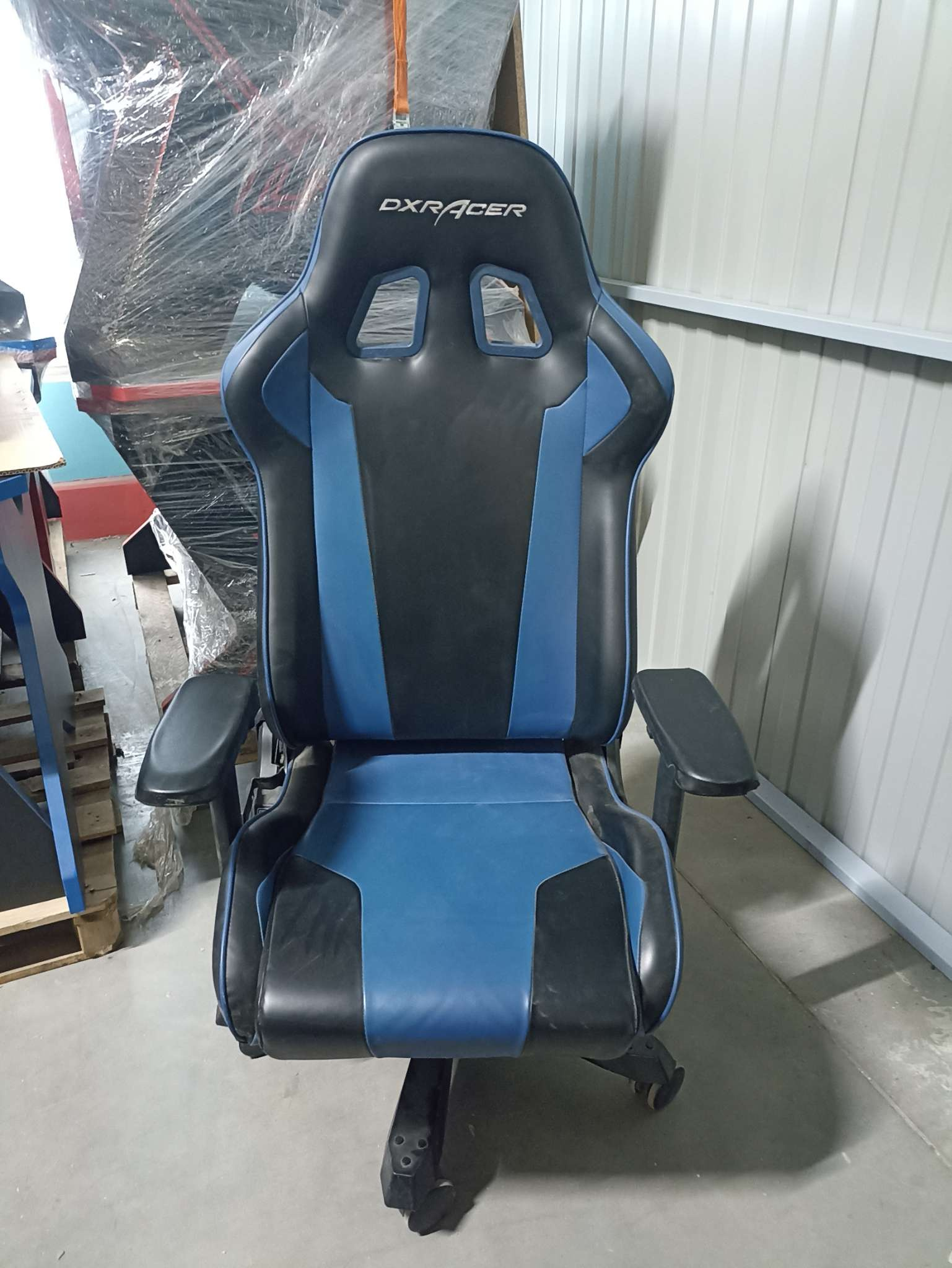 DXRacer OH/K99/NB компьютерное кресло*