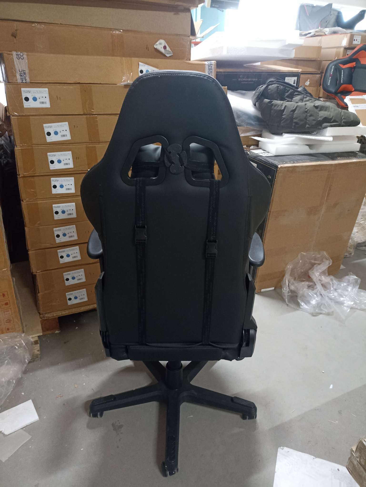 DXRacer OH/FD99/N компьютерное кресло*