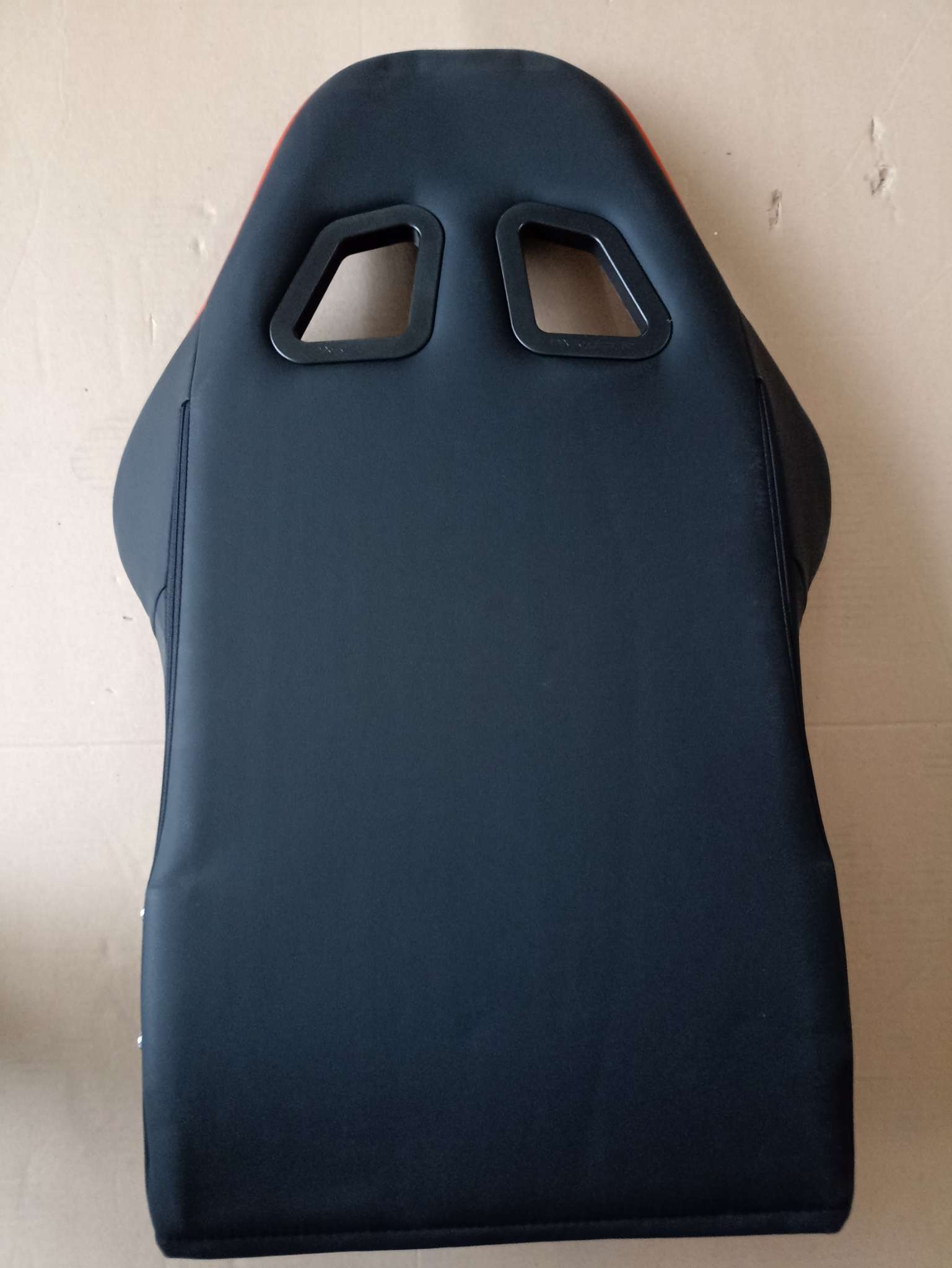 DXRacer OH/FE08/NR компьютерное кресло**