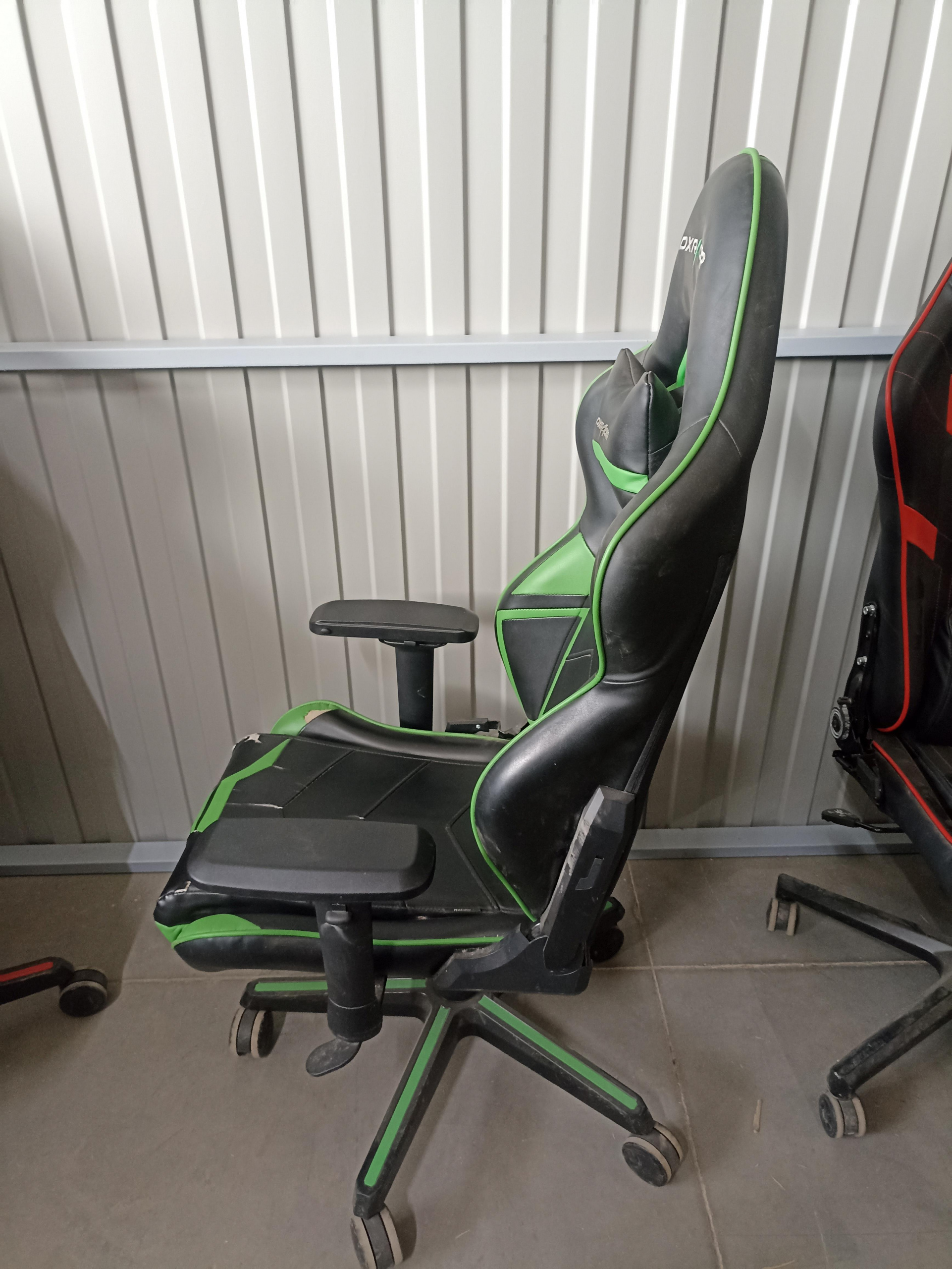 DXRacer OH/RV131/NE компьютерное кресло*