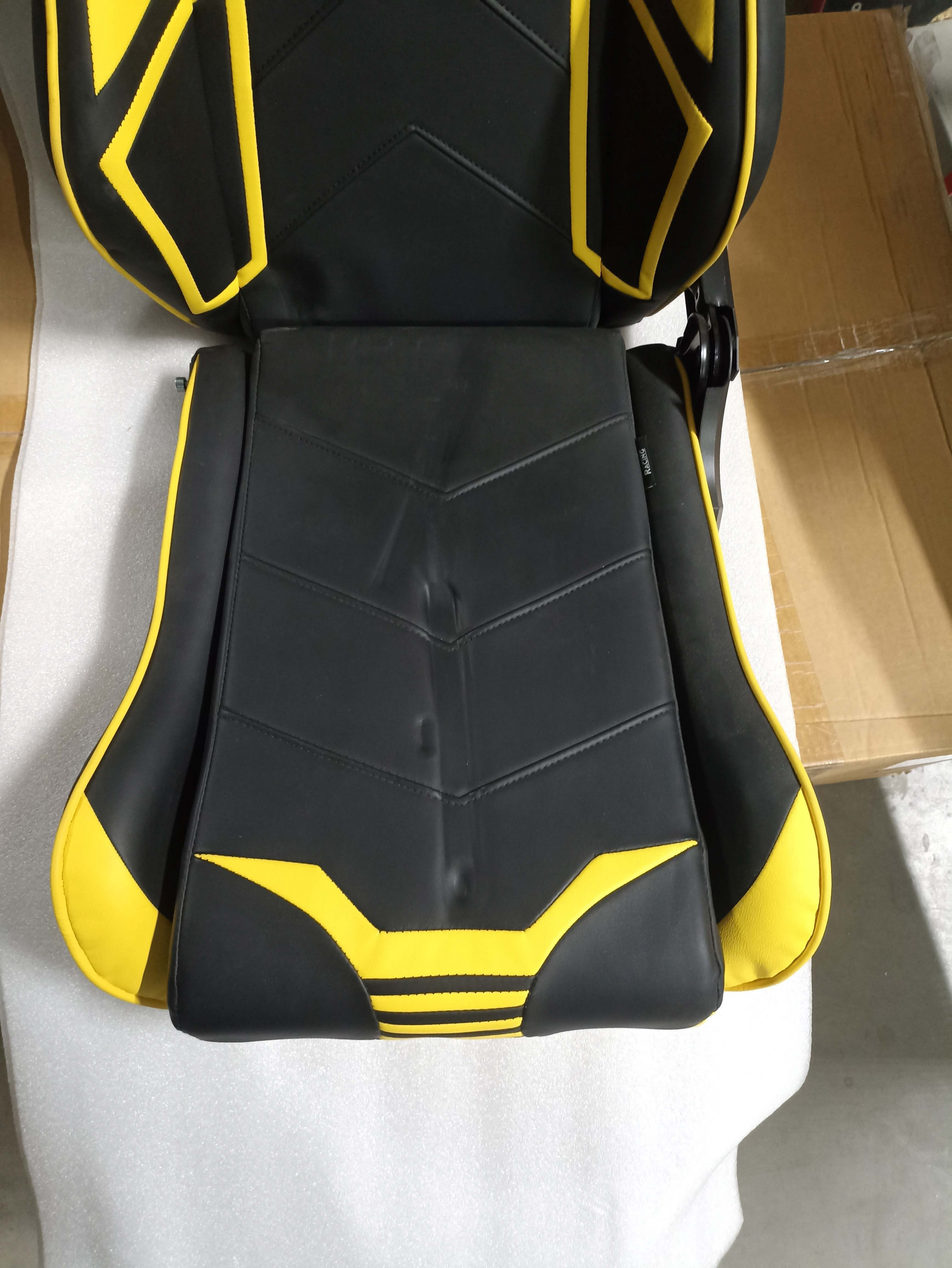 DXRacer OH/RV131/NY компьютерное кресло*