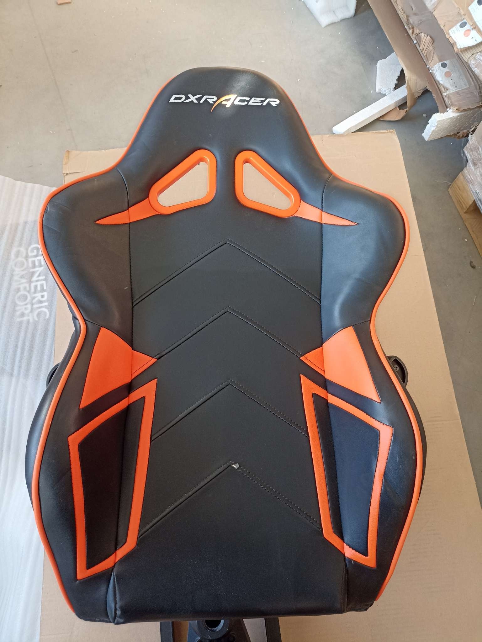 DXRacer OH/RV131/NO компьютерное кресло*